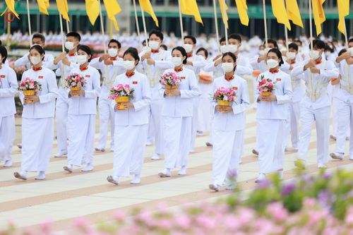 ภาพ No.87769:พิธีบรรพชาอุปสมบท ในโครงการอุปสมบทหมู่บูชาธรรม วันครูผู้ค้นพบวิชชาธรรมกาย ณ วัดพระธรรมกาย ในวันเสาร์ที่ 16 กันยายน พ.ศ.2566