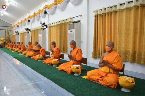 ภาพ No.67025:พิธีอุปสมบทวัดพันเสด็จนอก อ.ศรีราชา จ.ชลบุรี รับบุญจัดงานโดย สำนักพัฒนาเยาวชนโลก เมื่อวันที่ 7 ธันวาคม พ.ศ. 2565