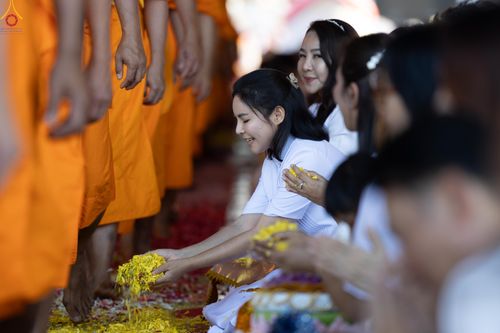 ภาพ No.287089:วันที่ 2 มกราคม พ.ศ.2569 พิธีต้อนรับพระธรรมยาตรา ครั้งที่ 1 (ภาพชุดที่ 2) ณ วัดพระธรรมกาย (วิหารหลวงปู่ - พระมหาธรรมกายเจดีย์)