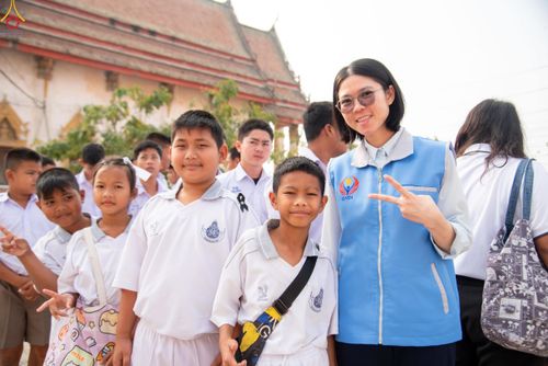 ภาพ No.301183:วันที่ 22 มกราคม พ.ศ. 2569 พิธีทอดผ้าป่าทำนุบำรุงศาสนสถาน ณ วัดใหม่พิบูลย์ผล อ.สองพี่น้อง จ.สุพรรณบุรี ในโครงการธรรมยาตรา กตัญญูบูชา มหาปูชนียาจารย์ พระมงคลเทพมุนี(สด จนฺทสโร) พระผู้ปราบมาร อนุสรณ์สถาน 7 แห่ง ปีที่ 14