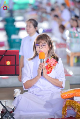 ภาพ No.320725:วันที่ 11 เมษายน พ.ศ.2569 พิธีตักบาตรฉลองสามเณรใหม่ โครงการบรรพชาสามเณรกล้าตะวัน ณ มหารัตนวิหาคด คอร์ 25 ชั้น 2 วัดพระธรรมกาย