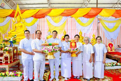 ภาพ No.282852:วันที่ 4 พฤศจิกายน พ.ศ. 2568 พิธีทอดกฐินสามัคคีทั่วไทย 30,000 วัด  โดยคณะศิษยานุศิษย์ บูชาธรรม 81 ปี  หลวงพ่อธัมมชโย ณ วัดห้วยม่วง อ.กำแพงแสน จ.นครปฐม