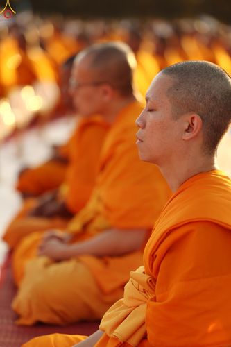 ภาพ No.302130:วันที่ 23 มกราคม พ.ศ. 2569 พิธีจุดประทีปธรรมถวายเป็นพุทธบูชา และบูชาธรรมมหาปูชนียาจารย์  ณ อนุสรณ์สถานลำดับที่ 5 สถานที่เผยแผ่วิชชาธรรมกายครั้งแรก อนุสรณ์สถานบางปลา วัดบางปลา อำเภอบางเลน จังหวัดนครปฐม ในโครงการธรรมยาตรา กตัญญูบูชา มหาปูชนียาจารย์ พระมงคล