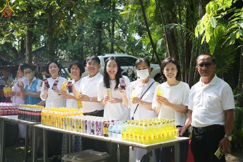 ภาพ No.81286:พระภิกษุ สามเณร วัดบ้านขุน  ธรรมยาตราฉลองแชมป์บาลี ของคณะสงฆ์ภาค 7 ประจำปี 2566 วันเสาร์ที่ 27 พฤษภาคม พ.ศ. 2566