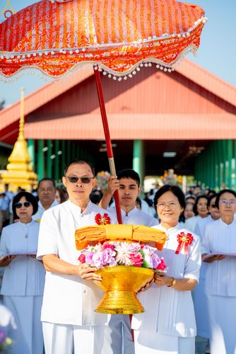 ภาพ No.293202:วันที่ 12 มกราคม พ.ศ. 2569 พิธีทอดผ้าป่าทำนุบำรุงศาสนสถาน ณ วัดคู้สลอดวุฒิโสภณ อ.ลาดบัวหลวง จ.พระนครศรีอยุธยา ในโครงการธรรมยาตรา กตัญญูบูชา มหาปูชนียาจารย์ พระมงคลเทพมุนี(สด จนฺทสโร) พระผู้ปราบมาร อนุสรณ์สถาน 7 แห่ง ปีที่ 14