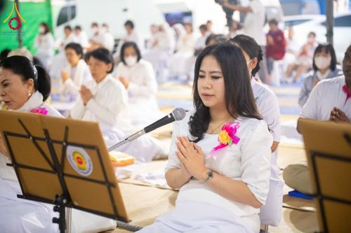 ภาพ No.291375:วันที่ 10 มกราคม พ.ศ. 2569 พิธีถวายภัตตาหารเป็นสังฆทาน แด่พระธรรมยาตรา ณ อนุสรณ์สถานคลองบางนางแท่น อ.สามพราน จ.นครปฐม ในโครงการธรรมยาตรา กตัญญูบูชา มหาปูชนียาจารย์ พระมงคลเทพมุนี(สด จนฺทสโร) พระผู้ปราบมาร อนุสรณ์สถาน 7 แห่ง ปีที่ 14