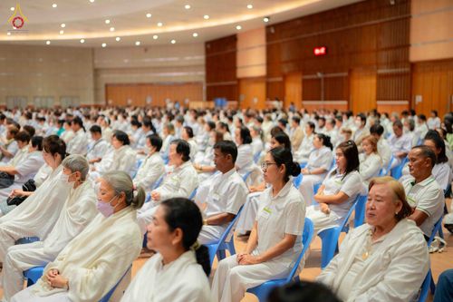 ภาพ No.344375:วันที่ 21-23 สิงหาคม พ.ศ. 2569 สัมมนารวมใจผู้นำบุญ บูชาธรรม 82 ปี หลวงพ่อธัมมชโย รุ่นที่ 1 กฐินสามัคคีทั่วไทย 30,000 วัด โครงการอุปสมบทบูชาธรรมมหาปูชนียาจารย์ 3,000 รูป  ณ ศูนย์ปฏิบัติธรรมเวิล์ดพีช วัลเล่ย์ จ.นครราชสีมา