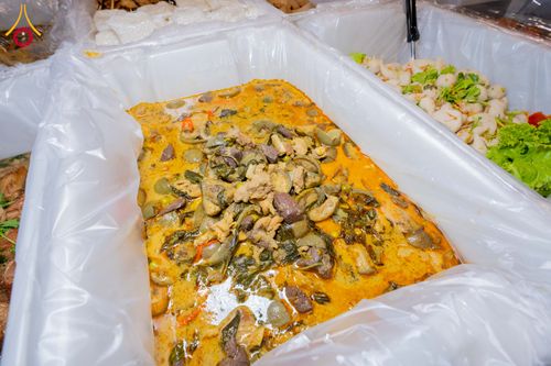 ภาพ No.306300:วันที่ 30 มกราคม พ.ศ. 2569 พิธีถวายภัตตาหารเป็นสังฆทาน แด่พระธรรมยาตรา ณ วัดพระธรรมกาย  จังหวัดปทุมธานี ในโครงการธรรมยาตรา กตัญญูบูชา มหาปูชนียาจารย์ พระมงคลเทพมุนี(สด จนฺทสโร) พระผู้ปราบมาร อนุสรณ์สถาน 7 แห่ง ปีที่ 14