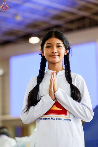 ภาพ No.177736:พิธีตักบาตรและพิธีบูชาข้าวพระ ในวันอาทิตย์ต้นเดือนที่ 1 ธันวาคม พ.ศ. 2567 ณ สภาธรรมกายสากล วัดพระธรรมกาย