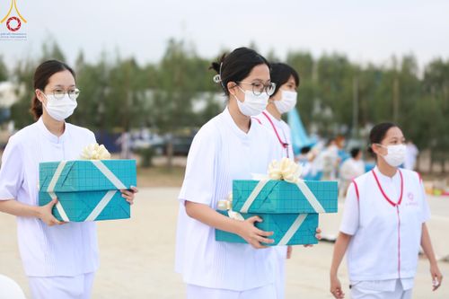 ภาพ No.119547:V.18 ทันทีม การเตรียมงาน เก็บงาน การรับบุญของเจ้าหน้าที่หน่วยงานต่างๆ เพื่อโครงการธรรมยาตรา กตัญญูบูชามหาปูชนียาจารย์ พระมงคลเทพมุนี (สด จนฺทสโร) พระผู้ปราบมาร อนุสรณ์สถาน 7 แห่ง ปีที่ 12 ระหว่างวันที่ 2 - 31 มกราคม พ.ศ.2567