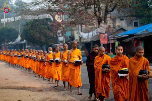 ภาพ No.131133:Photo Story ปฐมบรรพชาชาวพุทธมาร์มา Episode 4/5 วันที่ 13 กุมภาพันธ์พ.ศ. 2567 ณ วัดธัมจักร อรัญกุฏิ บังกลาเทศ