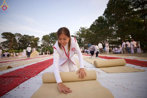 ภาพ No.111767:V.10 เก่งกล้า การเตรียมงาน เก็บงาน การรับบุญของเจ้าหน้าที่หน่วยงานต่างๆ เพื่อโครงการธรรมยาตรา กตัญญูบูชามหาปูชนียาจารย์ พระมงคลเทพมุนี (สด จนฺทสโร) พระผู้ปราบมาร อนุสรณ์สถาน 7 แห่ง ปีที่ 12 ระหว่างวันที่ 2 - 31 มกราคม พ.ศ.2567