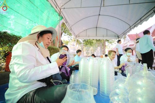 ภาพ No.115934:V.15 สามัคคี การเตรียมงาน เก็บงาน การรับบุญของเจ้าหน้าที่หน่วยงานต่างๆ เพื่อโครงการธรรมยาตรา กตัญญูบูชามหาปูชนียาจารย์ พระมงคลเทพมุนี (สด จนฺทสโร) พระผู้ปราบมาร อนุสรณ์สถาน 7 แห่ง ปีที่ 12 ระหว่างวันที่ 2 - 31 มกราคม พ.ศ.2567