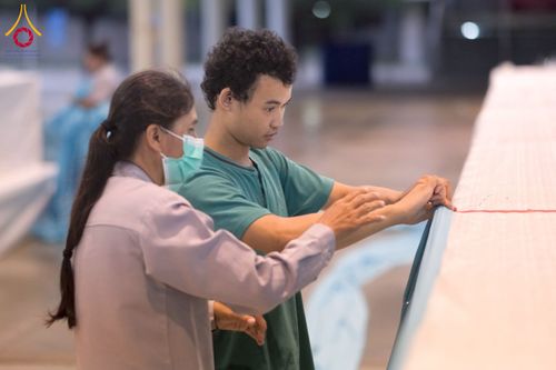 ภาพ No.213362:วันที่ 11-28 มีนาคม พ.ศ. 2568 เจ้าหน้าที่ และอาสาสมัคร เตรียมงานบุญวันคุ้มครองโลก ณ วัดพระธรรมกาย