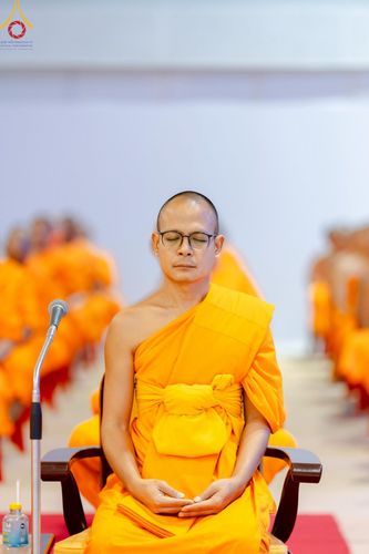 ภาพ No.222758:วันอาทิตย์ต้นเดือนที่ 4 พฤษภาคม พ.ศ. 2568 พิธีบูชาข้าวพระ ณ สภาธรรมกายสากล วัดพระธรรมกาย