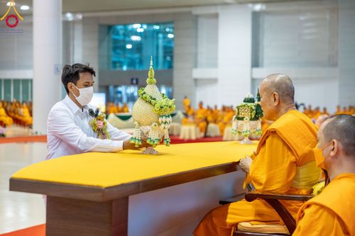 ภาพ No.95264:พิธีมุทิตาพระมหาเถระและพระเถระ ครั้งที่ 29 วันอาทิตย์ที่ 19 พฤศจิกายน พ.ศ. 2566 ณ ห้องแก้วสารพัดนึก สภาธรรมกายสากล วัดพระธรรมกาย