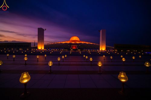 ภาพ No.150295:พิธีจุดประทีป และพิธีฉลองชัยสวดมนต์ บทธัมมจักกัปปวัตตนสูตร ครบ 6,668,272,727 จบ เนื่องในวันธรรมชัย 27 สิงหาคม พ.ศ. 2567 ณ มหารัตนวิหารคด วัดพระธรรมกาย