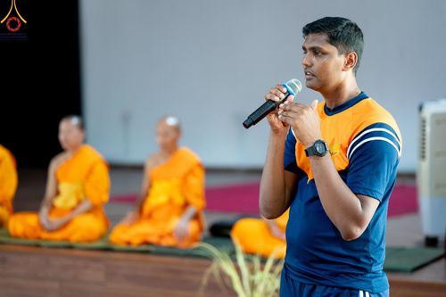 ภาพ No.139848:PhotoStory มหาศรัทธา ธรรมยาตราศรีลังกา EP.2 พิธีเปิดโครงการสยาม-ลังกา ธรรมยาตรา ฉลองเทศกาลวิสาขบูชาแห่งชาติ ศรีลังกา บูชาธรรม 80 ปีหลวงพ่อธัมมชโย เมื่อวันที่ 17 พฤษภาคม พ.ศ. 2567