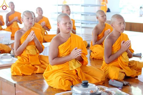 ภาพ No.213259:วันศุกร์ที่ 28 มีนาคม พ.ศ. 2568 (วันพระ แรม 15 ค่ำ เดือน 4) พิธีบุพเปตพลี ครั้งที่ 161 ร่วมอุทิศบุญแด่หมู่ญาติที่ล่วงลับไปแล้ว และสืบทอดอายุพระพุทธศาสนา ณ หอฉันคุณยายอาจารย์ฯ วัดพระธรรมกาย