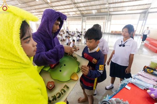 ภาพ No.187420:วันรวมพลังเด็กดี V-star ผู้นำฟื้นฟูศีลธรรมโลก ณ ศูนย์อบรมเยาวชนอุตรดิตถ์ อำเภอทองแสนขัน วันที่ 27 ธันวาคม พ.ศ. 2567