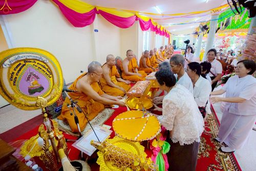 ภาพ No.256588:วันที่ 17 ตุลาคม พ.ศ. 2568 พิธีทอดกฐินสามัคคีทั่วไทย 30,000 วัด โดยคณะศิษยานุศิษย์ บูชาธรรม 81 ปี หลวงพ่อธัมมชโย หลวงพ่อธัมมชโย ณ วัดบ้านพระ จ.นครราชสีมา