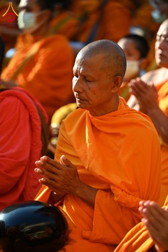 ภาพ No.147855:มหาสังฆทานครั้งยิ่งใหญ่ ตักบาตรพระ 10,000 รูป คณะสงฆ์ 4 ประเทศ 14 จังหวัดภาคใต้ วันอาทิตย์ที่ 11 สิงหาคม พ.ศ. 2567 ณ นิพัทธ์อุทิศ 3 ใจกลางนครหาดใหญ่ จ.สงขลา