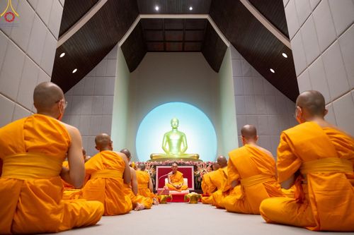 ภาพ No.82831:พิธีอุปสมบทหมู่ ในโครงการพระพี่เลี้ยงเข้าพรรษา, ธรรมทายาทอุดมศึกษารุ่นที่ 50 (ภาคฤดูฝน) และธรรมทายาทพุทธศาสตร์สากล รุ่นที่ 7 (ภาคฤดูฝน) วันอาทิตย์ที่ 18 มิถุนายน พ.ศ. 2566 ณ วัดพระธรรมกาย จ.ปทุมธานี