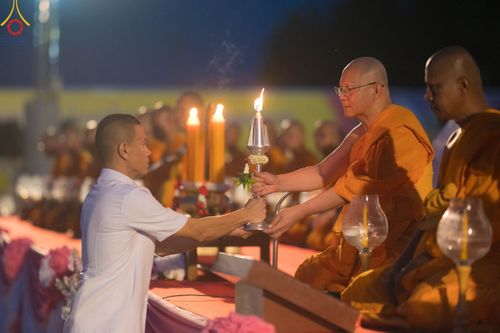 ภาพ No.91646:พิธีทอดผ้าป่า สร้างลานเอนกประสงค์พญานาค 4 ตระกูล จุดประทีปโคมลาน ถวายเป็นพุทธบูชา  สร้างความสว่างไสวให้กับแผ่นดินด้วยแสงธรรม วันอาทิตย์ที่ 29 ตุลาคม พ.ศ. 2566 ณ พุทธอุทยานนานาชาติ จังหวัดหนองคาย