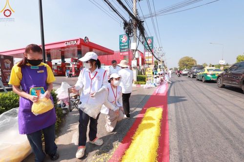 ภาพ No.208071:V.55 สารพัดV สารพัดดี ที่วัดพระธรรมกาย ในโครงการธรรมยาตรา กตัญญูบูชา มหาปูชนียาจารย์ พระมงคลเทพมุนี (สด จนฺทสโร) พระผู้ปราบมาร อนุสรณ์สถาน 7 แห่ง ปีที่ 13 ระหว่างวันที่ 2-31 มกราคม พ.ศ. 2568