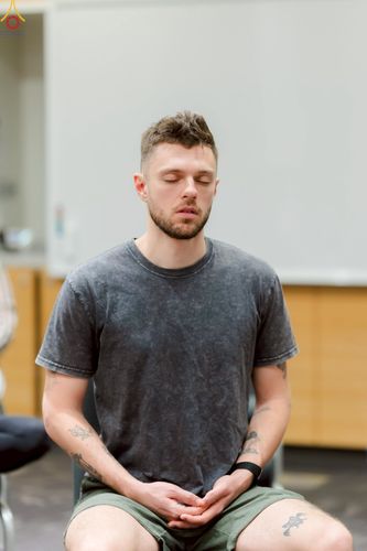 ภาพ No.229345:วันที่ 15 มิถุนายน พ.ศ. 2568 Meditation wisdom talks 2025 โดย พระอาจารย์ไมเคิล วีรธมฺโม และ พระอาจารย์นิค สนฺตจิตฺโต โดยมีผู้เข้าร่วมโครงการ เป็นชาวสวีเดนและชาวยุโรป จำนวน 30 ท่าน  ณ โรงแรม Radissonblu waterfront กรุงสตอกโฮล์ม ประเทศสวีเดน