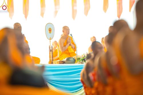 ภาพ No.205844:พิธีตักบาตร และ พิธีบูชาข้าวพระ ในวันอาทิตย์ต้นเดือน 2 กุมภาพันธ์ พ.ศ. 2568 ณ สภาธรรมกายสากล วัดพระธรรมกาย