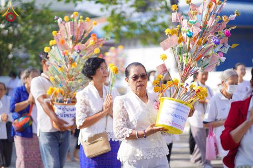 ภาพ No.204751:พิธีทอดผ้าป่าทำนุบำรุงศาสนสถาน ณ วัดเกิดการอุดม ตำบลคลองสาม อำเภอคลองหลวง จังหวัดปทุมธานี ในโครงการธรรมยาตรา กตัญญูบูชา มหาปูชนียาจารย์ พระมงคลเทพมุนี(สด จนฺทสโร) พระผู้ปราบมาร อนุสรณ์สถาน 7 แห่ง ปีที่ 13 วันที่ 30 มกราคม พ.ศ. 2568