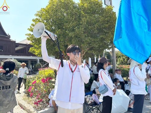 ภาพ No.204008:V.52 สารพัดV สารพัดดี ที่วัดสองพี่น้อง ในโครงการธรรมยาตรา กตัญญูบูชา มหาปูชนียาจารย์ พระมงคลเทพมุนี(สด จนฺทสโร) พระผู้ปราบมาร อนุสรณ์สถาน 7 แห่ง ปีที่ 13 ระหว่างวันที่ 2-31 มกราคม พ.ศ. 2568