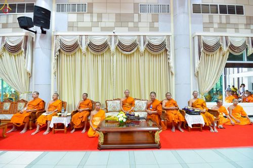 ภาพ No.231512:สัมมนาคณะสงฆ์ เพื่อการฟื้นฟูพระพุทธศาสนา  (ภาคตะวันออก 8 จังหวัด) ปราจีนบุรี ชลบุรี จันทบุรี ฉะเชิงเทรา นครนายก สระแก้ว ระยอง ตราด โครงการกฐินสามัคคีทั่วไทย 30,000 วัด ประจำปี พุทธศักราช 2568 ณ ศูนย์การศึกษาเขาแก้วเสด็จ  อาคารสภาธรรมทายาท  ต.บ้านนา อ.กบิ