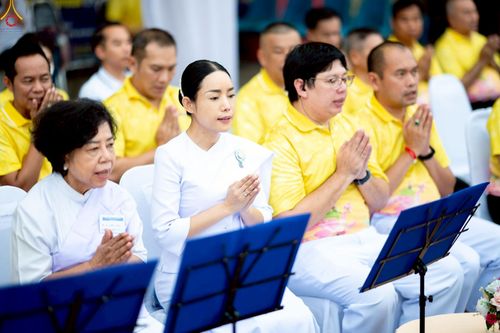 ภาพ No.241875:วันอาทิตย์ที่ 31 สิงหาคม พ.ศ. 2568 พิธีทำบุญแด่คณะสงฆ์ 122 รูป ฉลอง 121 ปี อำเภอคลองหลวง จ.ปทุมธานี เพื่อนำส่งช่วยเหลือคณะสงฆ์ 323 วัด 4 จังหวัดชายแดนภาคใต้ และช่วยเหลือประชาชนจากเหตุปะทะ แนวชายแดนไทย-กัมพูชา ณ บริเวณหน้าที่ว่าการอำเภอคลองหลวง 