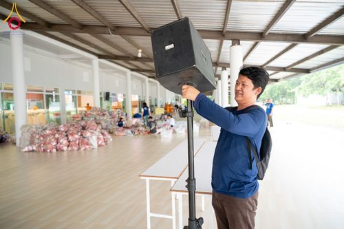 ภาพ No.156137:พิธีถวายสังฆทานแด่คณะสงฆ์ 323 วัด 4 จังหวัดชายแดนภาคใต้ ปีที่ 20 ครั้งที่ 173 พิธีมอบกองทุนหนุนแรงใจช่วยครูใต้ ปีที่ 17 ครั้งที่ 137 วันเสาร์ที่ 21 กันยายน พ.ศ.2567 ณ ศูนย์ปฏิบัติธรรมภาคใต้ อ.บางกล่ำ จ.สงขลา