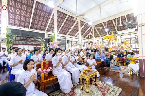 ภาพ No.162449:โครงการกฐินสามัคคีทั่วไทย 30,000 วัด  บูชาธรรม 80 ปี หลวงพ่อธัมมชโย  โดย คณะศิษยานุศิษย์วัดพระธรรมกาย ณ วัดลานตากฟ้า อ.นครชัยศรี จ.นครปฐม วันศุกร์ที่ 18 ตุลาคม พ.ศ. 2567