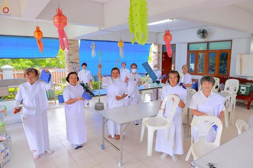 ภาพ No.247559:วันที่ 19-21 กันยายน พ.ศ. 2568 โครงการบวชอุบาสกแก้ว อุบาสิกาแก้ว ตัวแทนทอดกฐิน 30,000 วัด รุ่นที่ 2 ณ ศูนย์กัลยาณมิตรบางพลี สมุทรปราการ