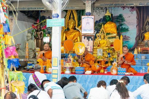 ภาพ No.92981:พิธีทอดกฐินสามัคคีทั่วไทย 5,000 วัด โดยคณะศิษยานุศิษย์วัดพระธรรมกาย น้อมบูชาธรรม 79 ปี หลวงพ่อธัมมชโย ณ วัดทรงศิรินาวาส จ.บุรีรัมย์ วันที่ 8 พฤศจิกายน พ.ศ.2566