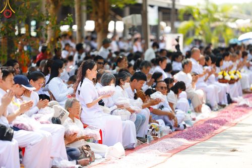 ภาพ No.128992:พระธรรมยาตราเดินธรรมยาตรา ณ ชุมชนรอบศูนย์ปฏิบัติธรรมภาคใต้ อ.บางกล่ำ จ.สงขลา วันที่ 10 มีนาคม พ.ศ. 2567