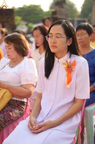 ภาพ No.58681:พิธีตักบาตรพระ ๑,๐๐๐ รูป สมโภชครบรอบ ๘๐๐ ปี พระบรมธาตุเมืองเชลียง ณ วัดพระศรีรัตนมหาธาตุ ราชวรวิหาร  (วัดพระปรางค์) ต.ศรีสัชนาลัย  อ.ศรีสัชนาลัย จ.สุโขทัย วันพฤหัสบดีที่ ๒๕ เมษายน พ.ศ. ๒๕๖๗