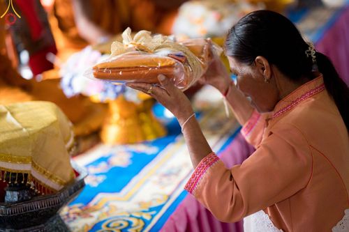 ภาพ No.98967:พิธีทอดกฐินสามัคคีทั่วไทย 5,000 วัด  ณ วัดกันทรอมอุดม อ.ขุนหาญ จ.ศรีสะเกษ วันที่ 26 พฤศจิกายน พ.ศ. 2566