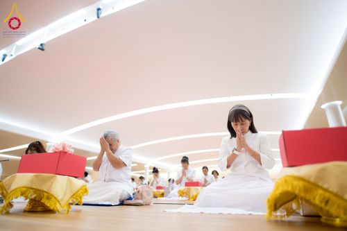 ภาพ No.237822:วันอาทิตย์ที่ 10 สิงหาคม พ.ศ. 2568 พิธีถวายไทยธรรมมุทิตาเปรียญธรรมและบาลีศึกษา ณ ห้องแก้วสารพัดนึก2 วัดพระธรรมกาย ปทุมธานี