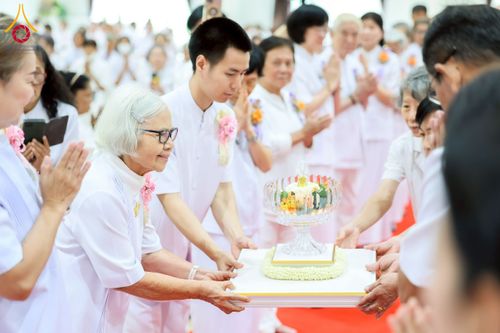 ภาพ No.254785:วันที่ 15 ตุลาคม พ.ศ. 2568 พิธีบรรจุพระบรมสารีริกธาตุภายในพระเกตุองค์พระประธาน สมโภชพระประธาน พระธรรมกาย ณ ศูนยอบรมเยาวชนกาญจนบุรี