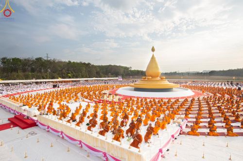 ภาพ No.129334:พิธีประดิษฐานพระบรมสารีริกธาตุ ณ มหารัตนะเจดีย์สิริปทุมสวรรค์ ศูนย์ปฏิบัติธรรมภาคใต้ อ.บางกล่ำ จ.สงขลา วันที่ 10 มีนาคม พ.ศ.2567