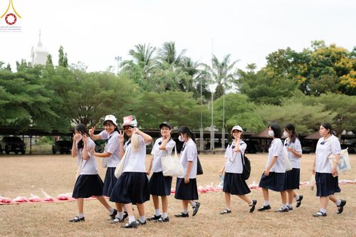 ภาพ No.128474:พิธีอัญเชิญพระบรมสารีริกธาตุ " ใจกลางเมืองนครหาดใหญ่ " เพื่อประดิษฐาน ณ มหารัตนเจดีย์สิริปทุมสวรรค์ (เจดีย์อริยพุทธะ 5 พระองค์) ศูนย์ปฏิบัติธรรมภาคใต้ อ.บางกล่ำ จ.สงขลา  วันที่ 9 มีนาคม พ.ศ. 2567 (ชุดที่ 2)