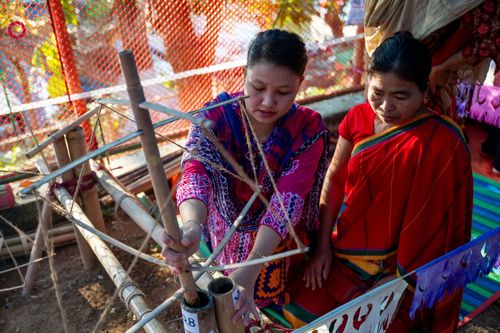 ภาพ No.98597:พิธีทอดกฐินสมทบวัดกัลยาณมิตรต่างประเทศ ณ วัดราชบัณนะวิหาร เมืองรังกามาติ ประเทศบังกลาเทศ วันศุกร์ที่ 24 พฤศจิกายน พ.ศ. 2566