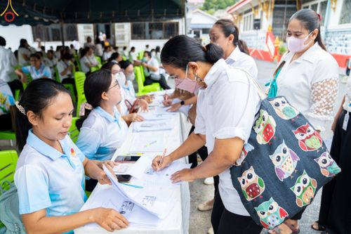 ภาพ No.87301:พิธีถวายสังฆทาน 323 วัด 4 จังหวัดชายแดนภาคใต้  ปีที่ 19 ครั้งที่ 165 พิธีมอบกองทุนหนุนแรงใจช่วยครูใต้  ปีที่ 16 ครั้งที่ 130 และพิธีทำบุญอุทิศส่วนกุศลให้ผู้วายชนม์ ณ วัดพุทธภูมิ อ.เมือง จ.ยะลา วันเสาร์ที่ 9 กันยายน พ.ศ. 2566