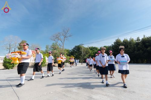 ภาพ No.196573:พิธีทอดผ้าป่าทำนุบำรุงศาสนสถาน ณ วัดไทยเจริญ ตำบลบางขุนกอง อำเภอบางกรวย จังหวัดนนทบุรี  ในโครงการธรรมยาตรา กตัญญูบูชา มหาปูชนียาจารย์ พระมงคลเทพมุนี(สด จนฺทสโร) พระผู้ปราบมาร อนุสรณ์สถาน 7 แห่ง ปีที่ 13 วันที่ 17 มกราคม พ.ศ. 2568