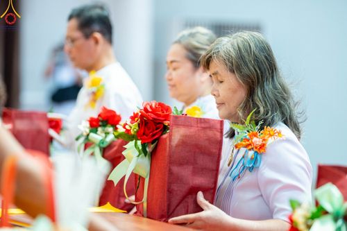 ภาพ No.87086:พิธีทักษิณานุปทานแด่บรรพชนตระกูลผ่องสวัสดิ์ และหมู่ญาติที่ล่วงลับไปแล้ว ณ มหาเจดีย์ทัตตชีโว ศูนย์อบรมเยาวชนกาญจนบุรี วันที่ 31 สิงหาคม พ.ศ. 2566